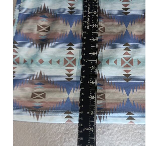 Ariat Tek Women’s L Performance Top Southwestern Print Aztec Activewear - Picture 2 of 5